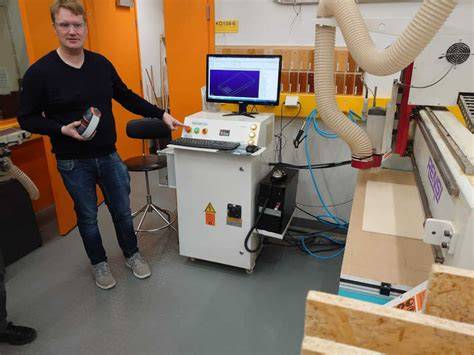 DIY Fabrication Discussions Raise Questions About Computer-Aided Manufacturing Safety